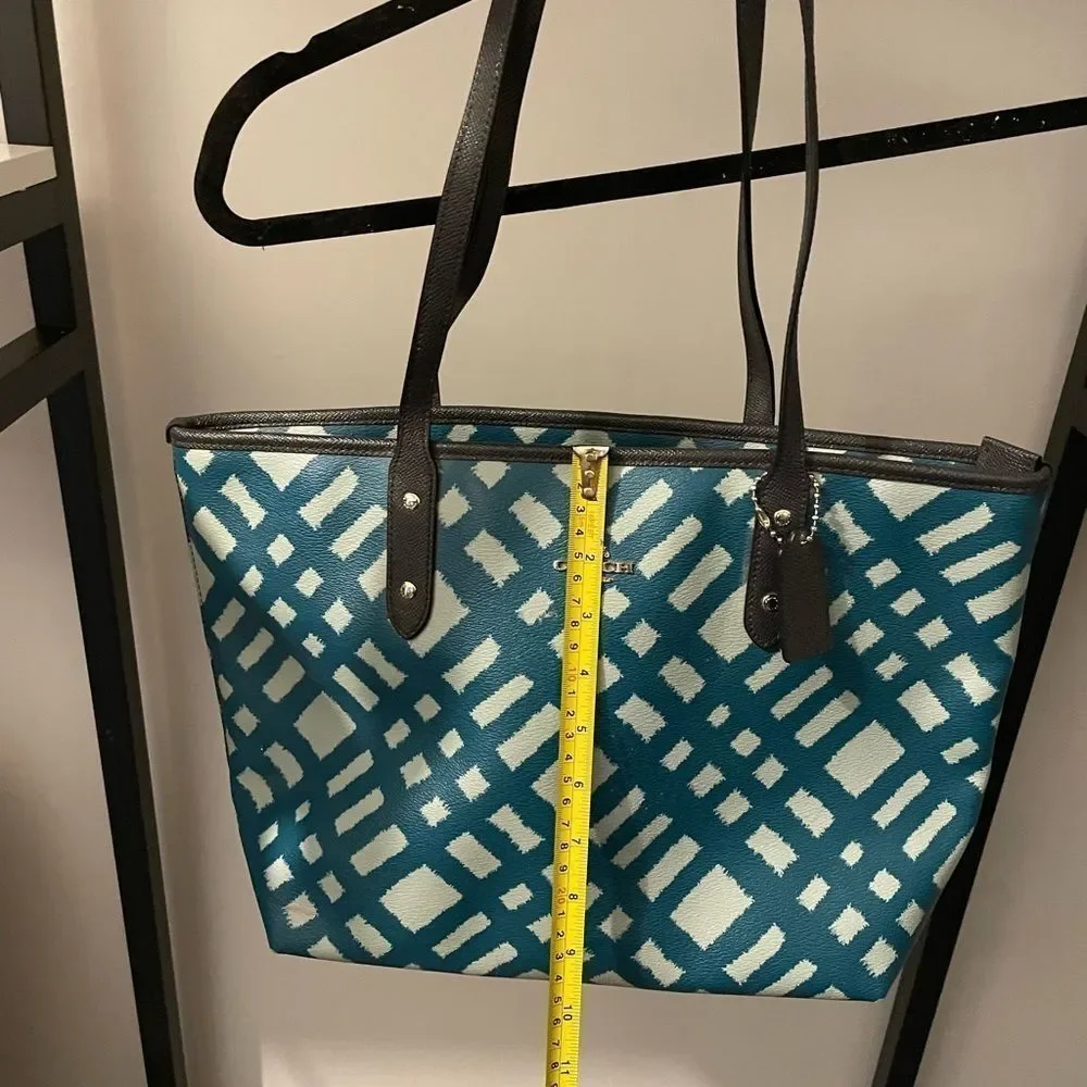 Coach Bag  - Picture 3 of 8